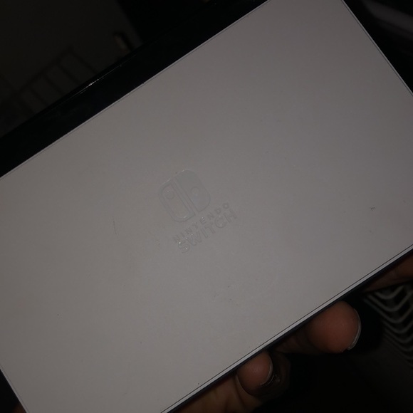 OLED Nintendo Switch Everything Included - Picture 7 of 8